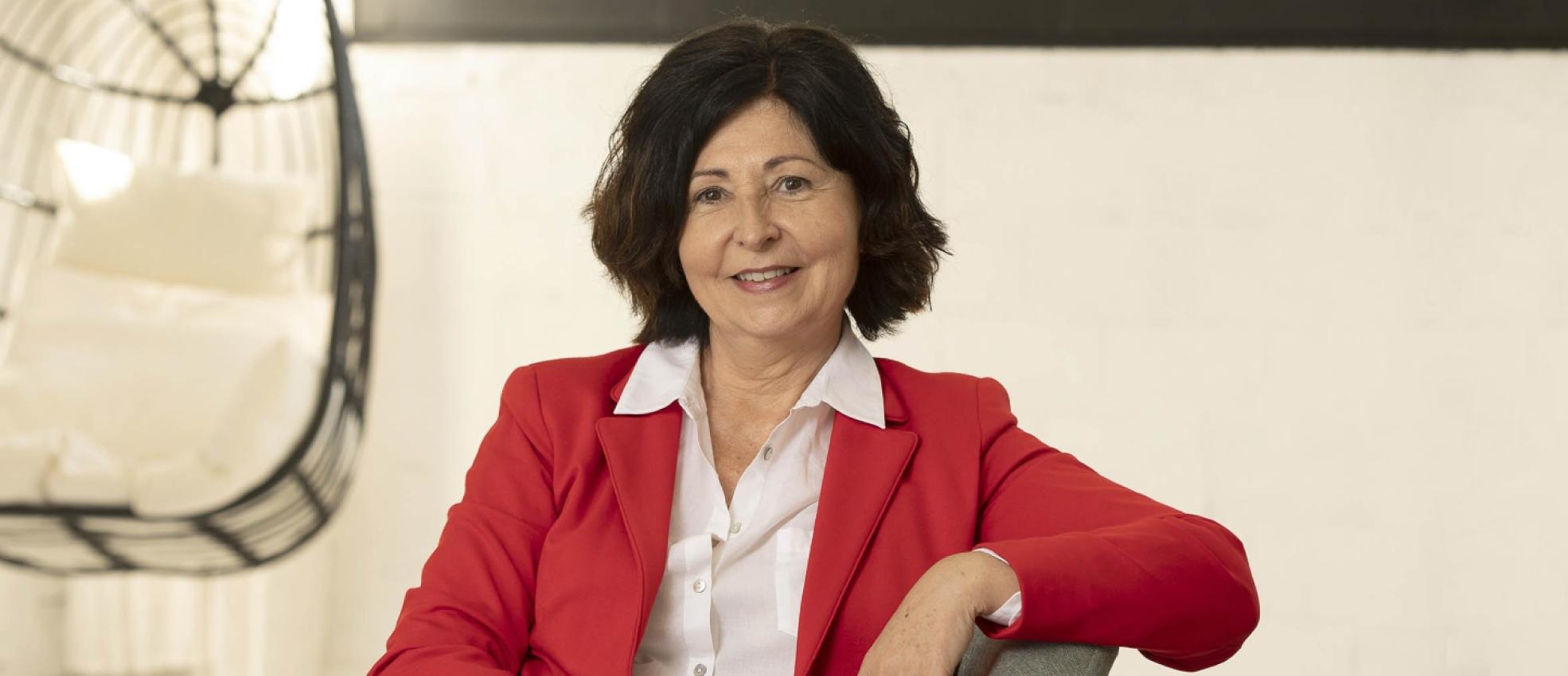 Contratar a Teresa Baró Catafau