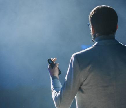 Contratar conferenciante motivacional