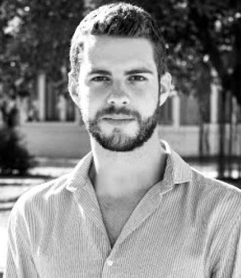 Ian_Bermejo_conference_office