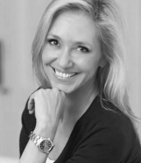 Contrata a Marta Robles 