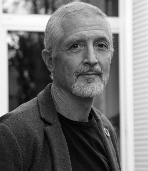 fernando_valladares_conference_office